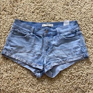 Low waisted Jean Shorts